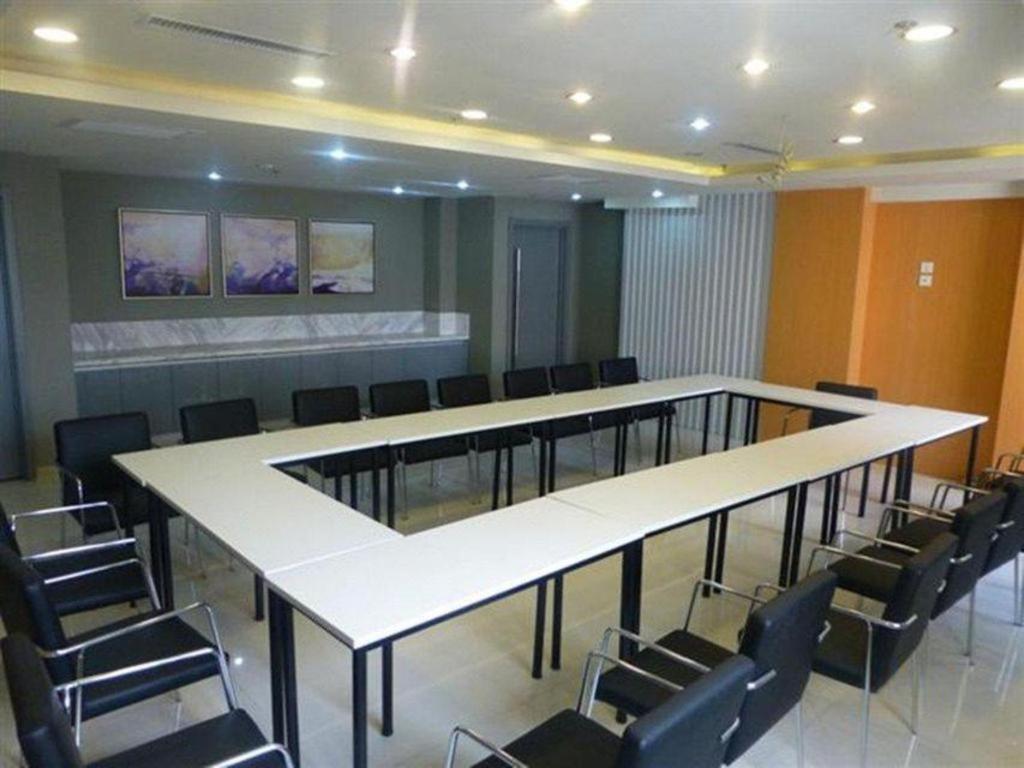 Jinjiang Inn Changchun Hongqi Street Экстерьер фото