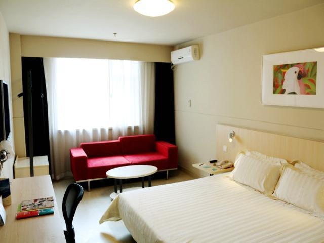 Jinjiang Inn Changchun Hongqi Street Экстерьер фото
