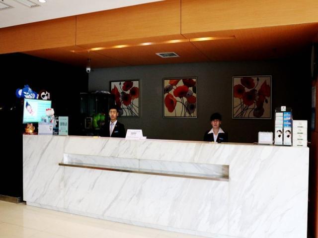 Jinjiang Inn Changchun Hongqi Street Экстерьер фото